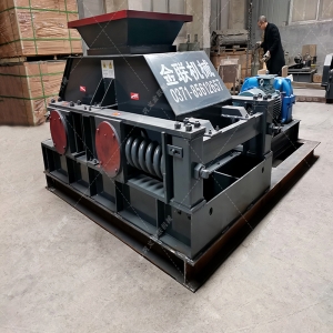 2PG86型直連式對(duì)輥制砂機(jī)發(fā)貨 發(fā)往重慶