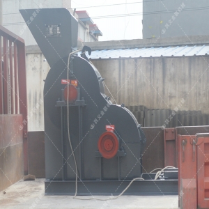 88雙級粉碎機發往廣東_粉碎高嶺土