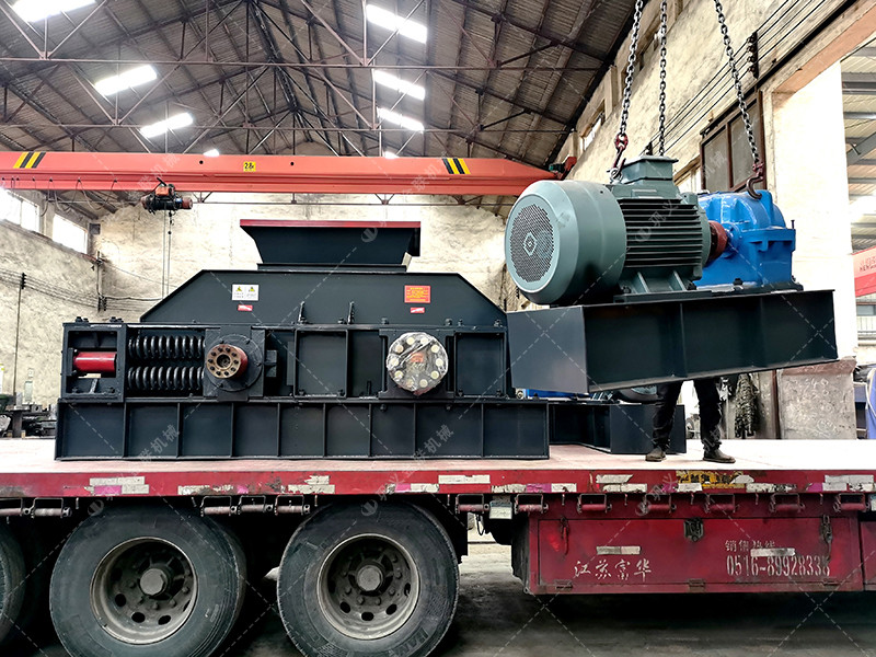 1200x800大型直連式對輥制砂機發(fā)貨圖片