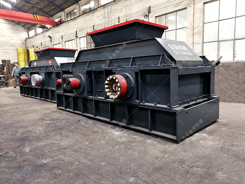 對輥破碎機成品車間圖片