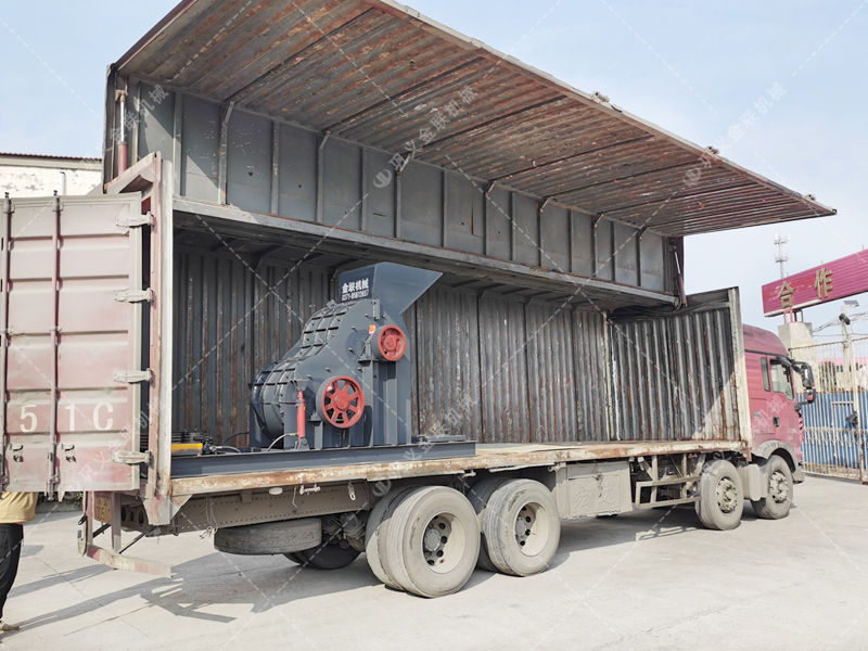 SCF66爐渣粉碎機(jī)發(fā)往陜西 SCF66爐渣粉碎機(jī)發(fā)往陜西