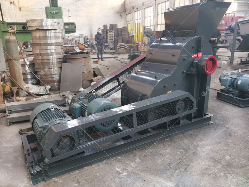 64雙級粉碎機發往山東粉碎粉煤灰