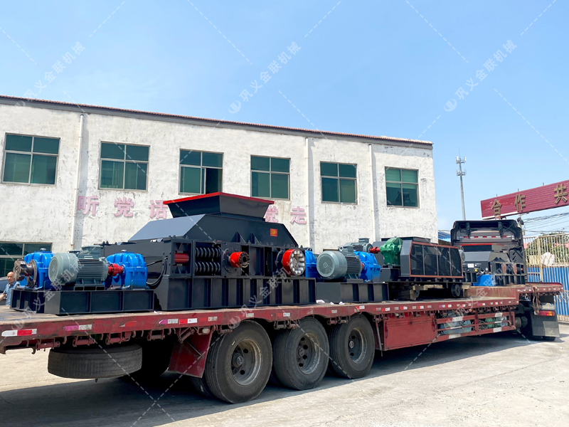 對輥破碎機和雙齒輥破碎機發往登封破碎保溫陶瓷 對輥破碎機和雙齒輥破碎機發往登封破碎保溫陶瓷