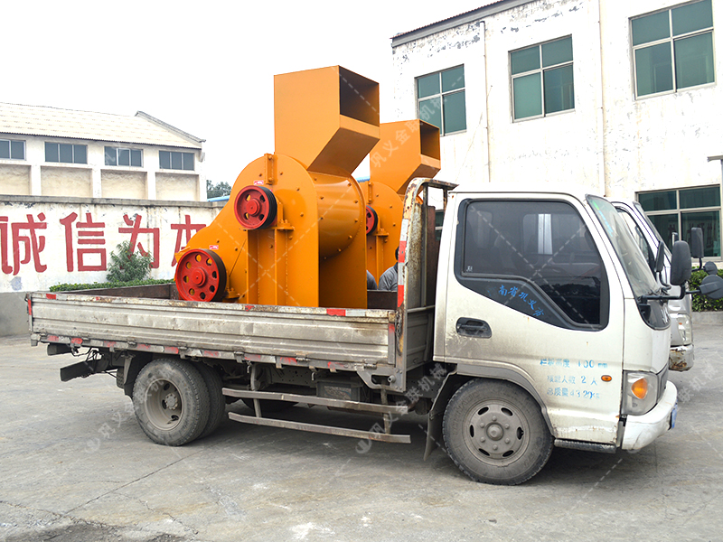 兩臺88雙級粉碎機發往廣西破碎鐵礦