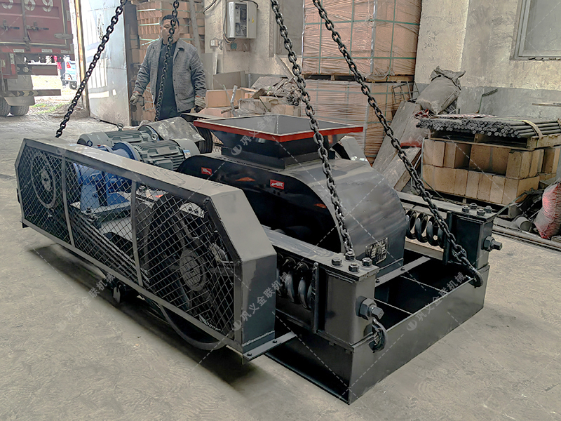 2PG610*400對輥破碎機發(fā)貨圖片