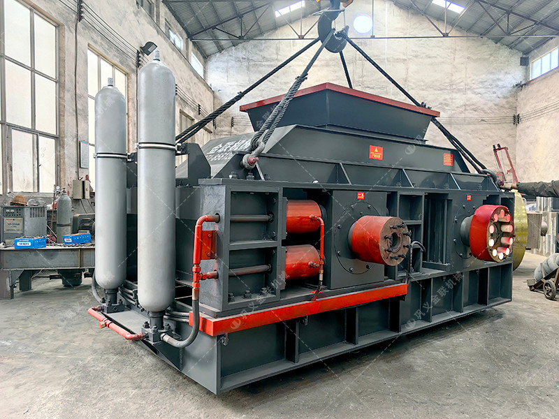 對(duì)輥破碎機(jī)廠家,小型對(duì)輥式破碎機(jī)價(jià)格,雙輥破碎機(jī)型號(hào)參數(shù)