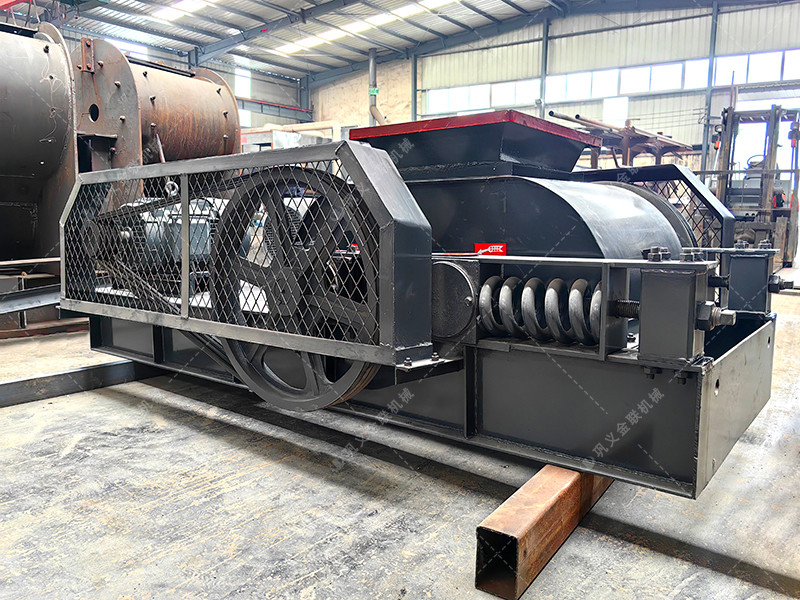 雙齒輥破碎機廠家,提供雙齒輥破碎機價格,齒輥式破碎機結構圖