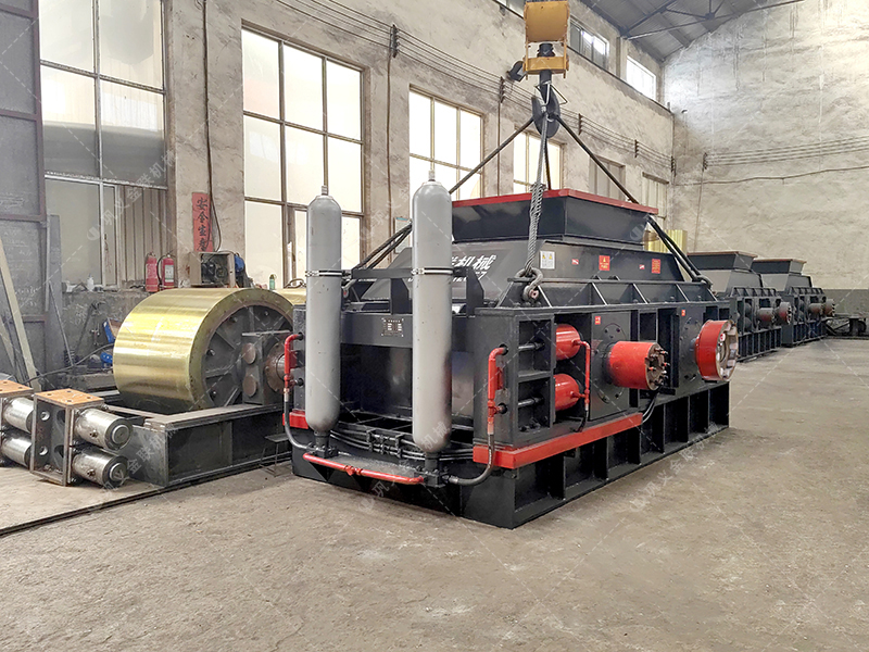 2PG1510型液壓對輥破碎機發貨