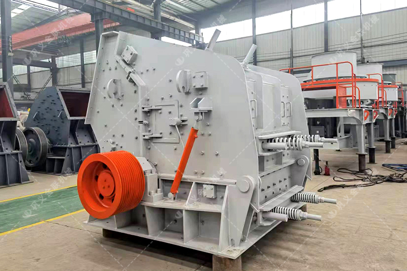 反擊式破碎機(jī)廠家,反擊式破碎機(jī)設(shè)備,反擊錘式破碎機(jī)型號(hào)