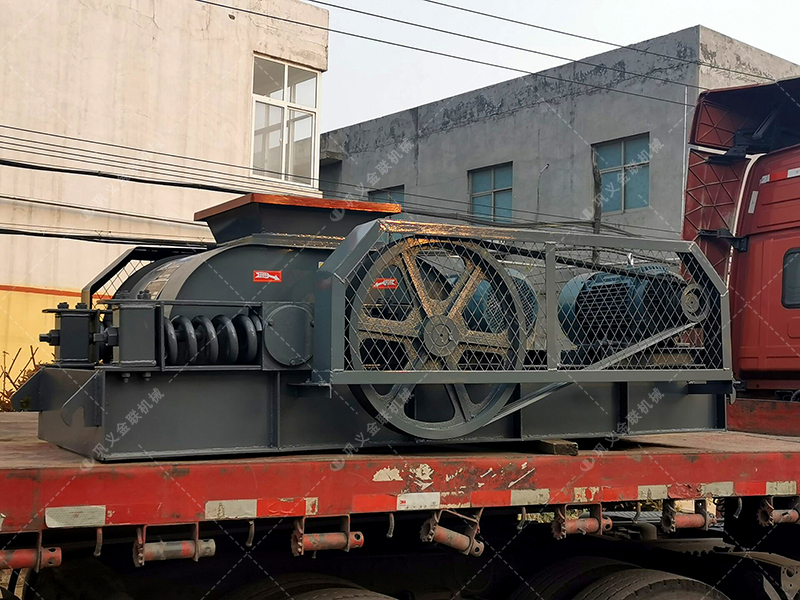 雙齒輥破碎機(jī)在破碎濕物料時(shí)需要注意什么? 雙齒輥破碎機(jī)在破碎濕物料時(shí)需要注意什么?