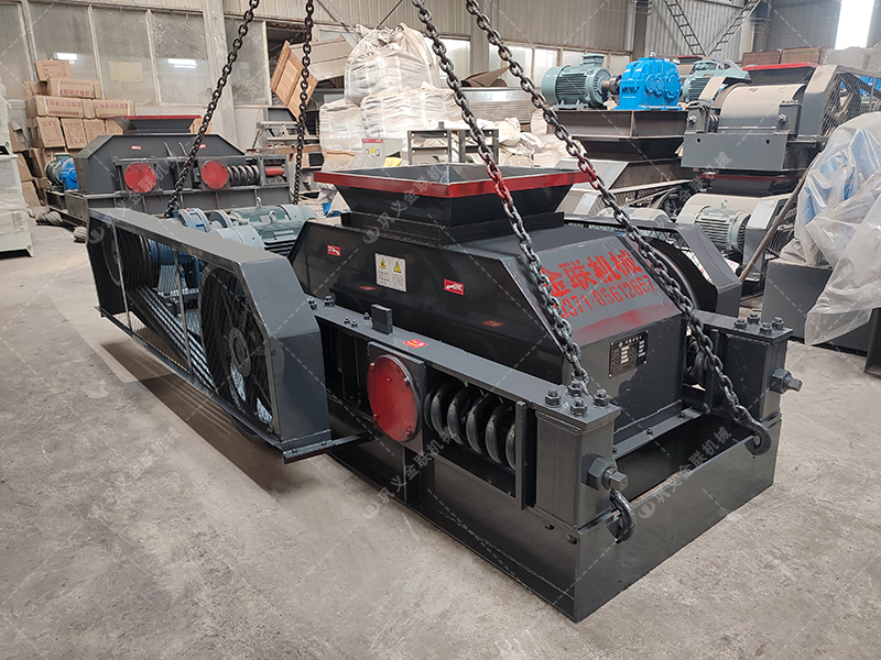 從砂石到化工：雙齒輥破碎機如何征服眾多行業？