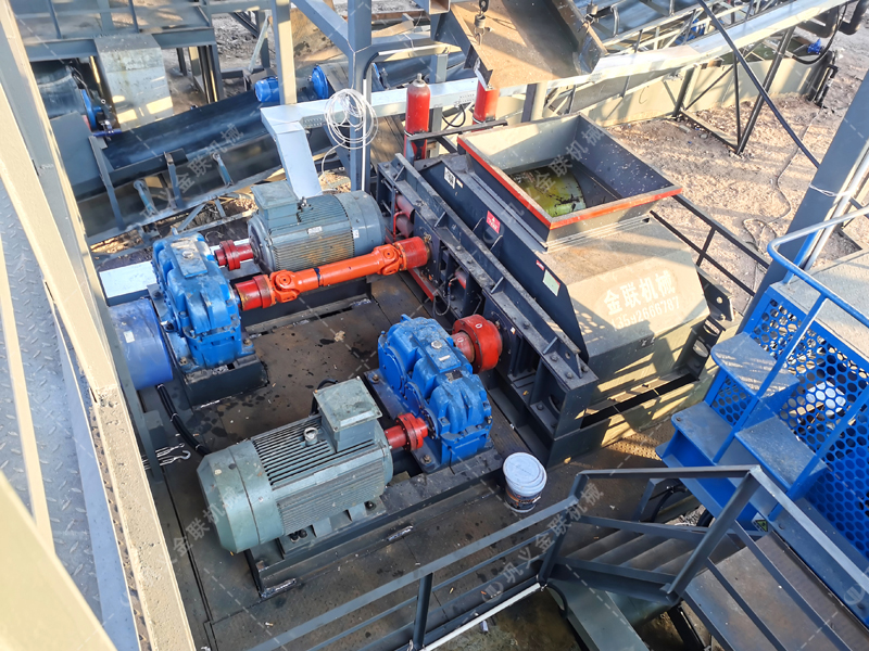 為什么說液壓對輥制砂機是攪拌站和砂漿廠的“理想砂源”？