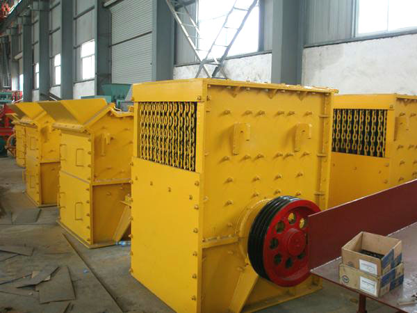 如何正確使用保養箱式破碎機